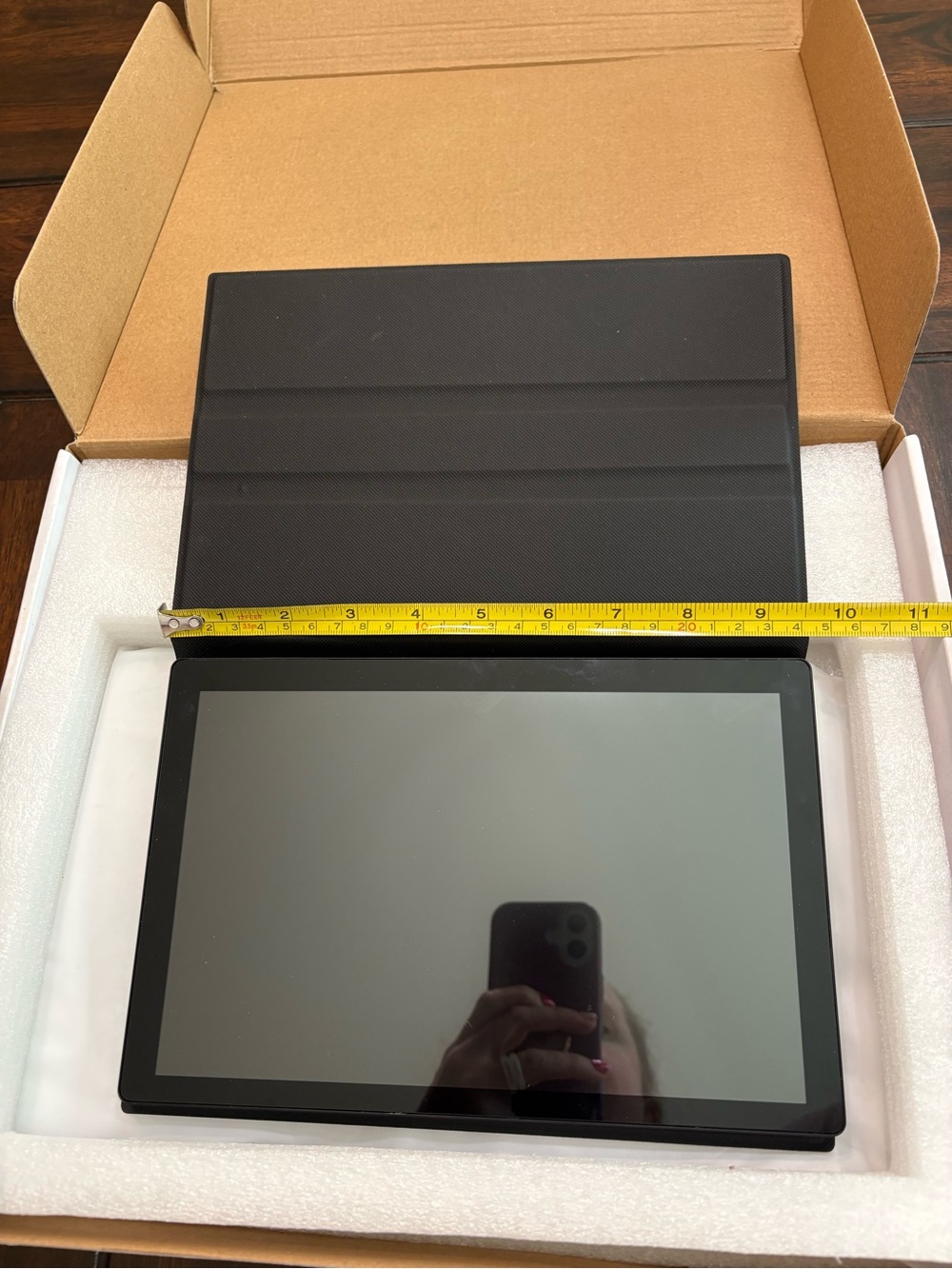 LED Portable Monitor / External Display - Picture 7 of 14